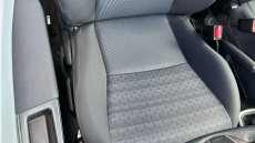 Toyota Yaris 1.33 VVT-i Icon 5dr Petrol Hatchback